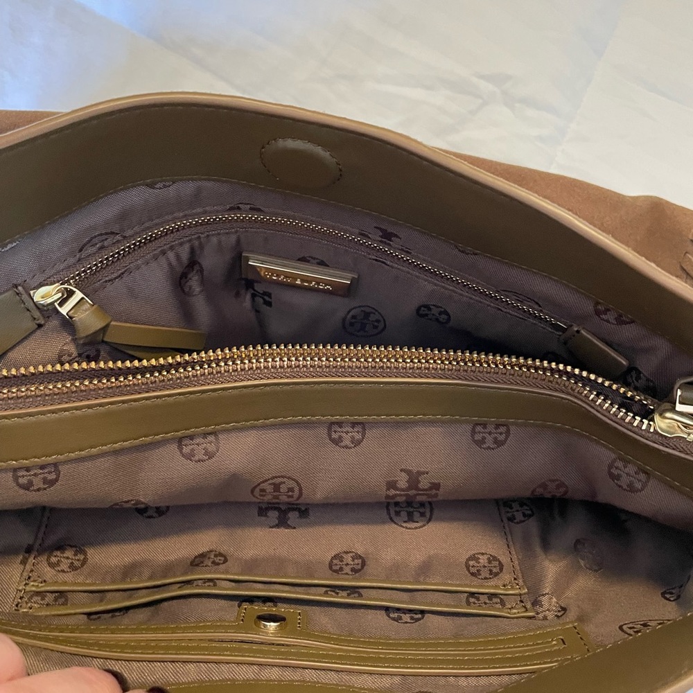 Tory Burch shoulder bag in brand new condition - Picture 4 of 6